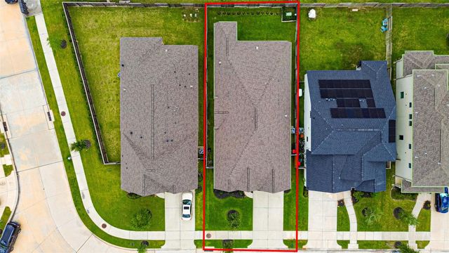 639 Malibu Pines Drive, Katy, TX 77493