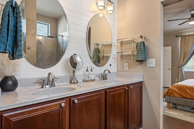 1117 Nevarez, Kyle, TX 78640