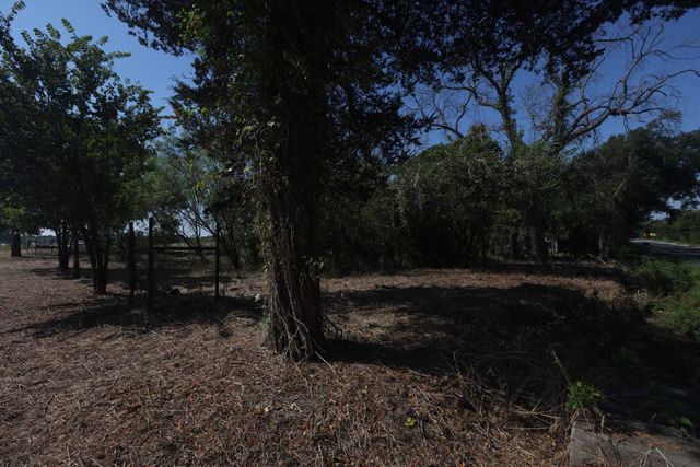 612 E 2nd Street, Cleburne, TX 76031