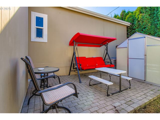 12450 Sw FISCHER Rd 134, Tigard, OR 97224