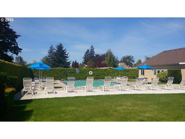 12450 Sw FISCHER Rd 134, Tigard, OR 97224