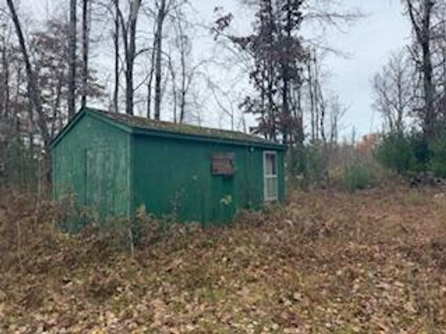 438 E 32nd Street, Baldwin, MI 49304