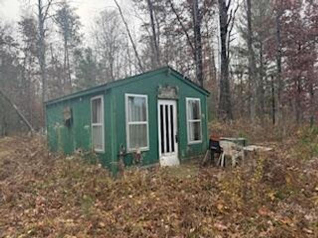 438 E 32nd Street, Baldwin, MI 49304