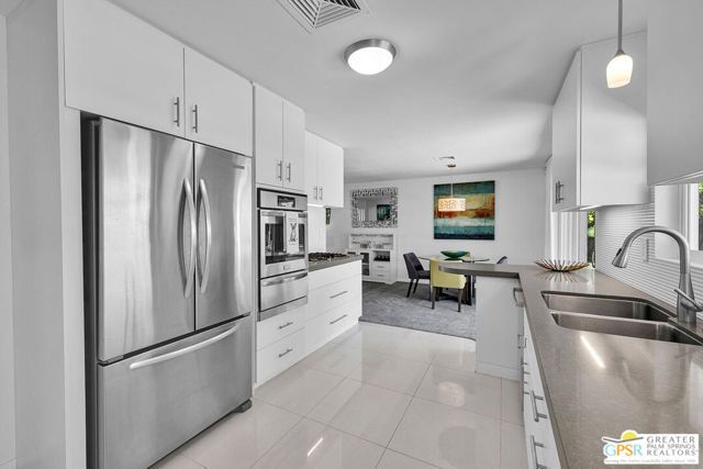 2015 E Belding Drive, Palm Springs, CA 92262