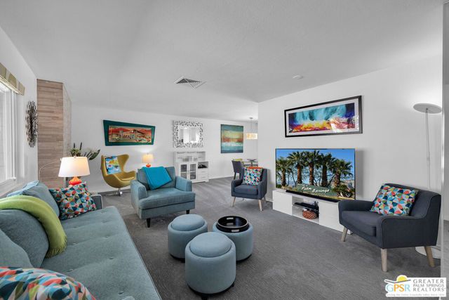 2015 E Belding Drive, Palm Springs, CA 92262