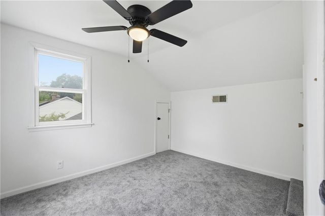 511 E 92nd Street, Kansas City, MO 64131