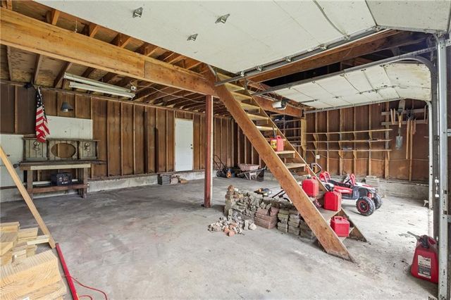 511 E 92nd Street, Kansas City, MO 64131