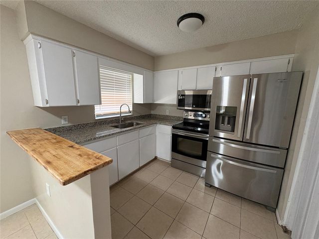 4519 HIGHLAND LANE, Lakeland, FL 33813