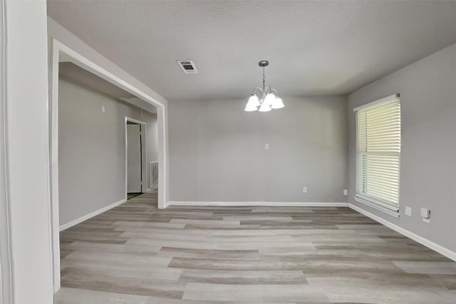 1618 Live Oak Hollow Street, Pearland, TX 77581