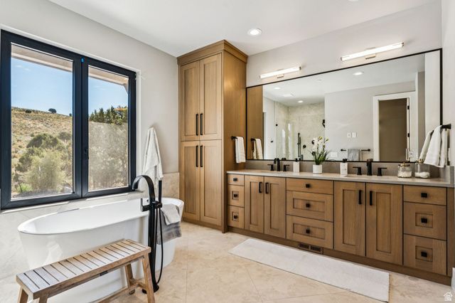 444 N IBAPAH PEAK DR, Heber City, UT 84032