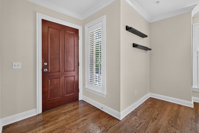 107 S Grant Street 102, Hinsdale, IL 60521