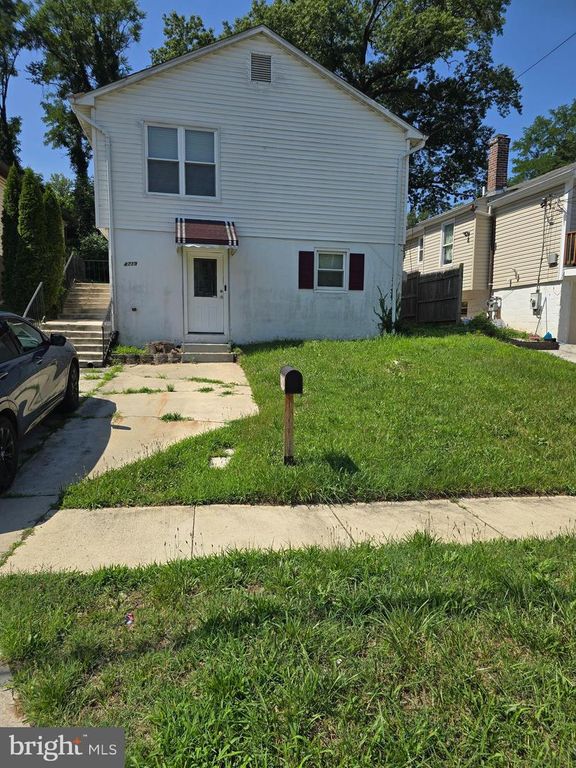 4719 LEROY GORHAM CTR, Capitol Heights, MD 20743