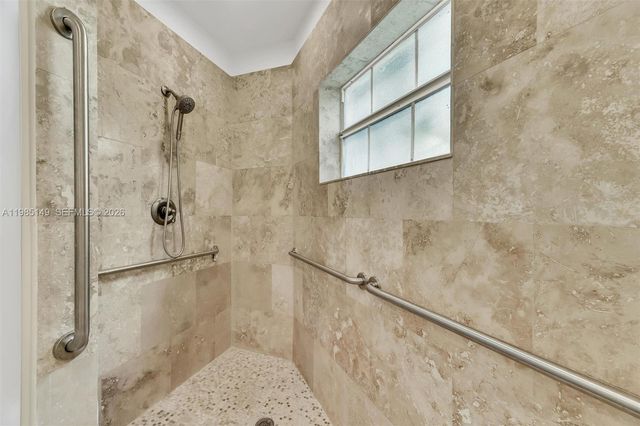 6538 Via Regina 9, Boca Raton, FL 33433