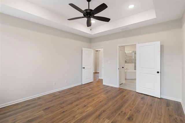 60 SUGALINA VALLEY DR, Oakland, TN 38060