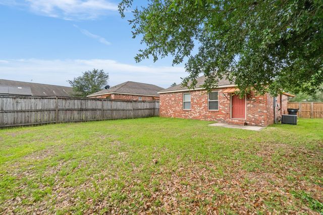 5 Bridgefield Ct., Hattiesburg, MS 39402