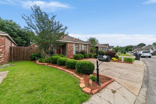 5 Bridgefield Ct., Hattiesburg, MS 39402