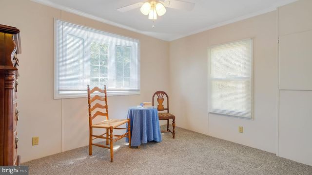 788 CHESTNUT DR, North Wales, PA 19454