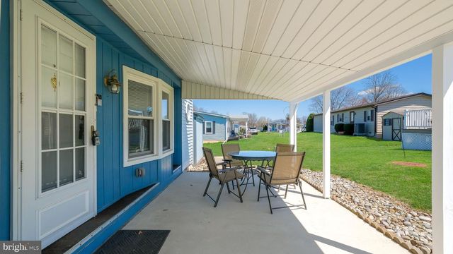 788 CHESTNUT DR, North Wales, PA 19454
