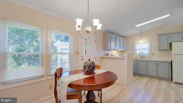 788 CHESTNUT DR, North Wales, PA 19454