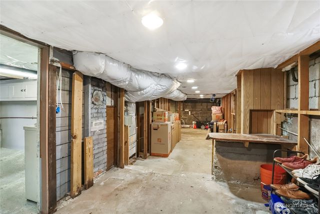 1939 Gregory Way, Bremerton, WA 98337