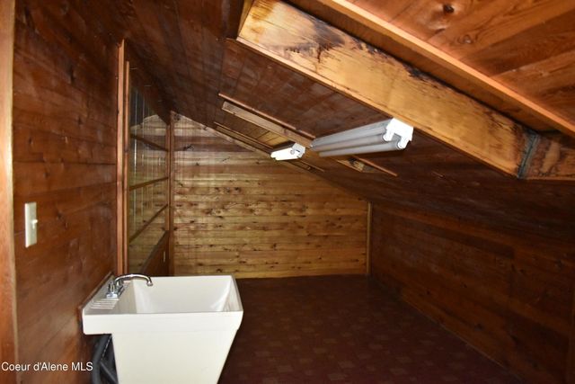 506 Bearfoot Hollow, Sandpoint, ID 83864