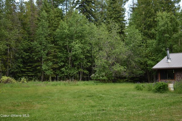 506 Bearfoot Hollow, Sandpoint, ID 83864