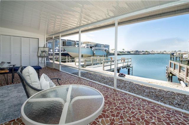128 BOCA CIEGA POINT BOULEVARD N, St Petersburg, FL 33708