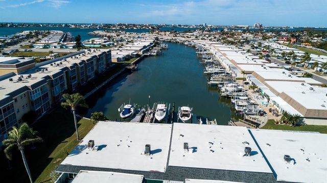 128 BOCA CIEGA POINT BOULEVARD N, St Petersburg, FL 33708