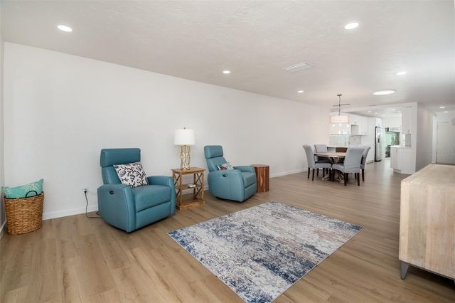 128 BOCA CIEGA POINT BOULEVARD N, St Petersburg, FL 33708