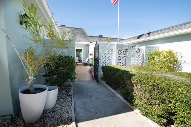 128 BOCA CIEGA POINT BOULEVARD N, St Petersburg, FL 33708