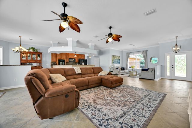 5224 Southwind Trail, Fort Pierce, FL 34951