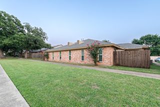 756 E Pecan Street 762, Hurst, TX 76053