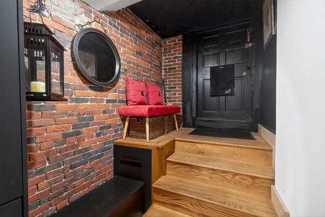 17 Grove Street 1, Boston, MA 02114