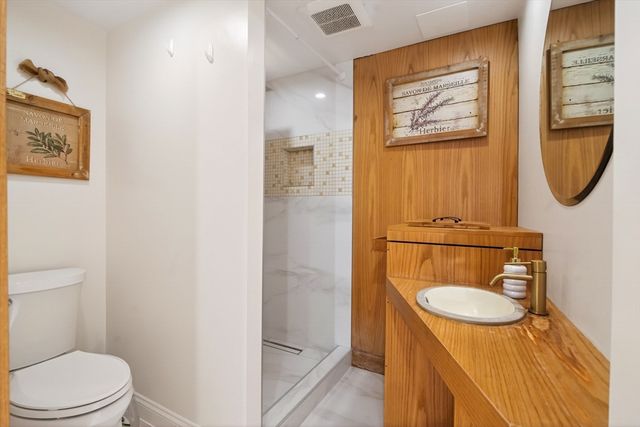 17 Grove Street 1, Boston, MA 02114