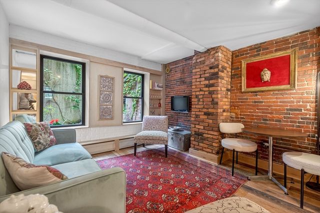17 Grove Street 1, Boston, MA 02114