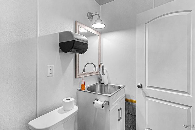 6908 Sanger Hill Road, Sangerfield, NY 13480