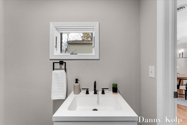 2687 Dunnigan Avenue, Grand Rapids, MI 49525