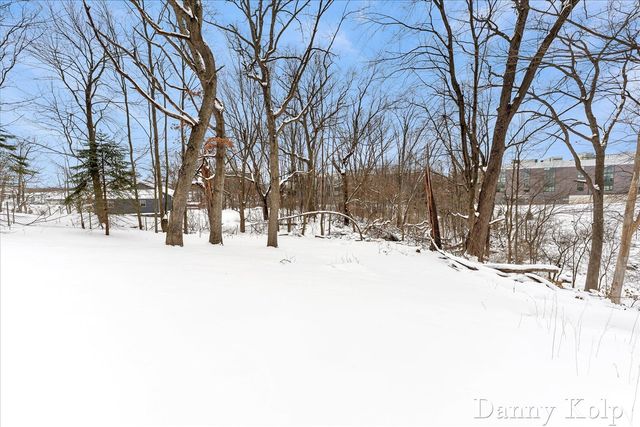 2687 Dunnigan Avenue, Grand Rapids, MI 49525