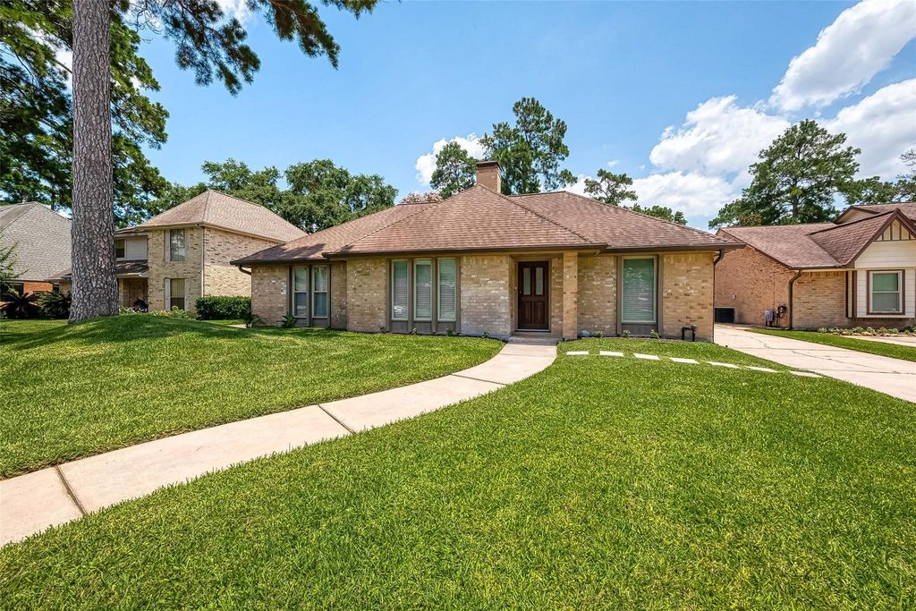 3511 Coltwood Drive, Spring, TX 77388