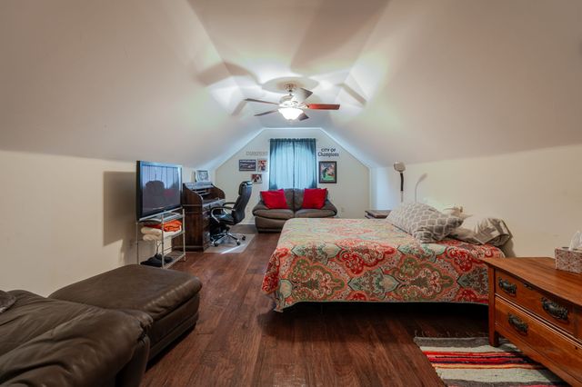 1085 Walking Horse Drive, Stephenville, TX 76401