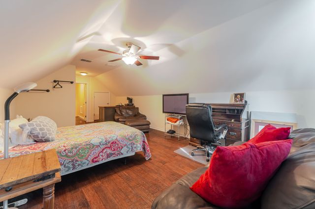 1085 Walking Horse Drive, Stephenville, TX 76401