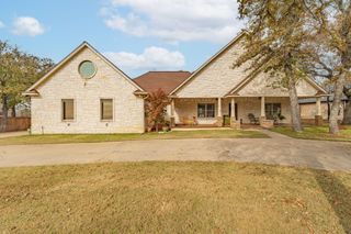 1085 Walking Horse Drive, Stephenville, TX 76401