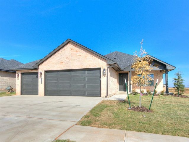 12005 NW 120th Street, Yukon, OK 73099
