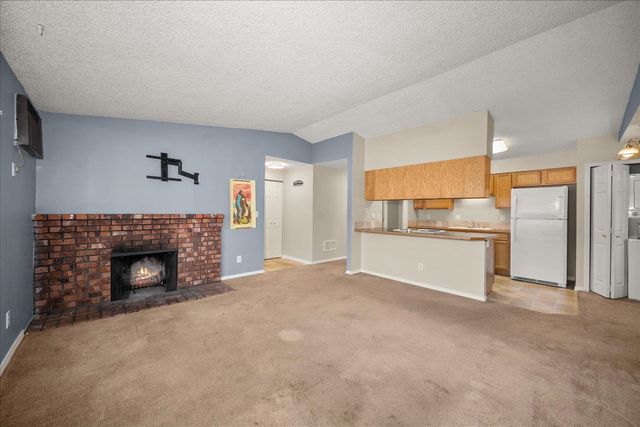 306 E Weile Ave, Spokane, WA 99208