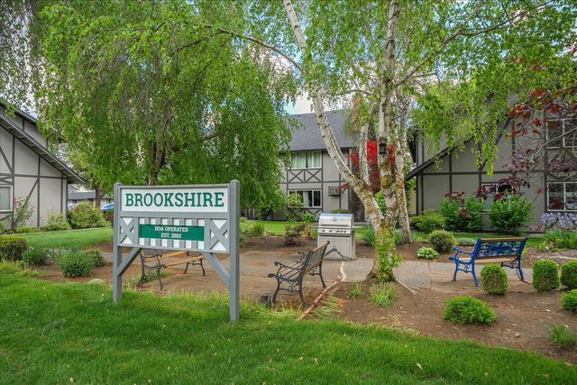 306 E Weile Ave, Spokane, WA 99208