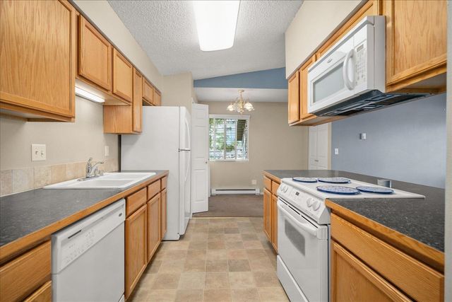 306 E Weile Ave, Spokane, WA 99208