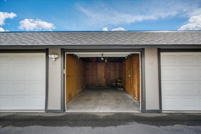 306 E Weile Ave, Spokane, WA 99208