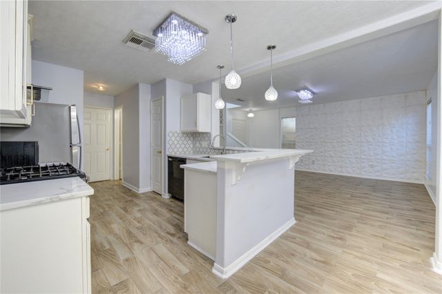 19334 Strathmore Place Lane, Katy, TX 77449