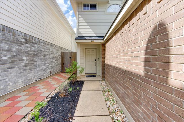 19334 Strathmore Place Lane, Katy, TX 77449