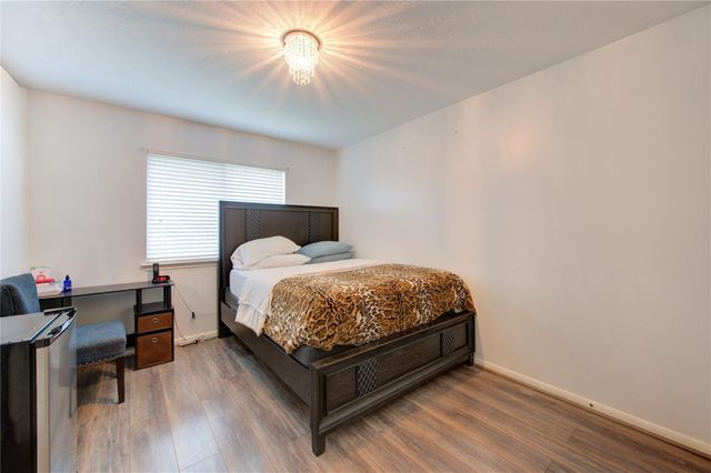 19334 Strathmore Place Lane, Katy, TX 77449